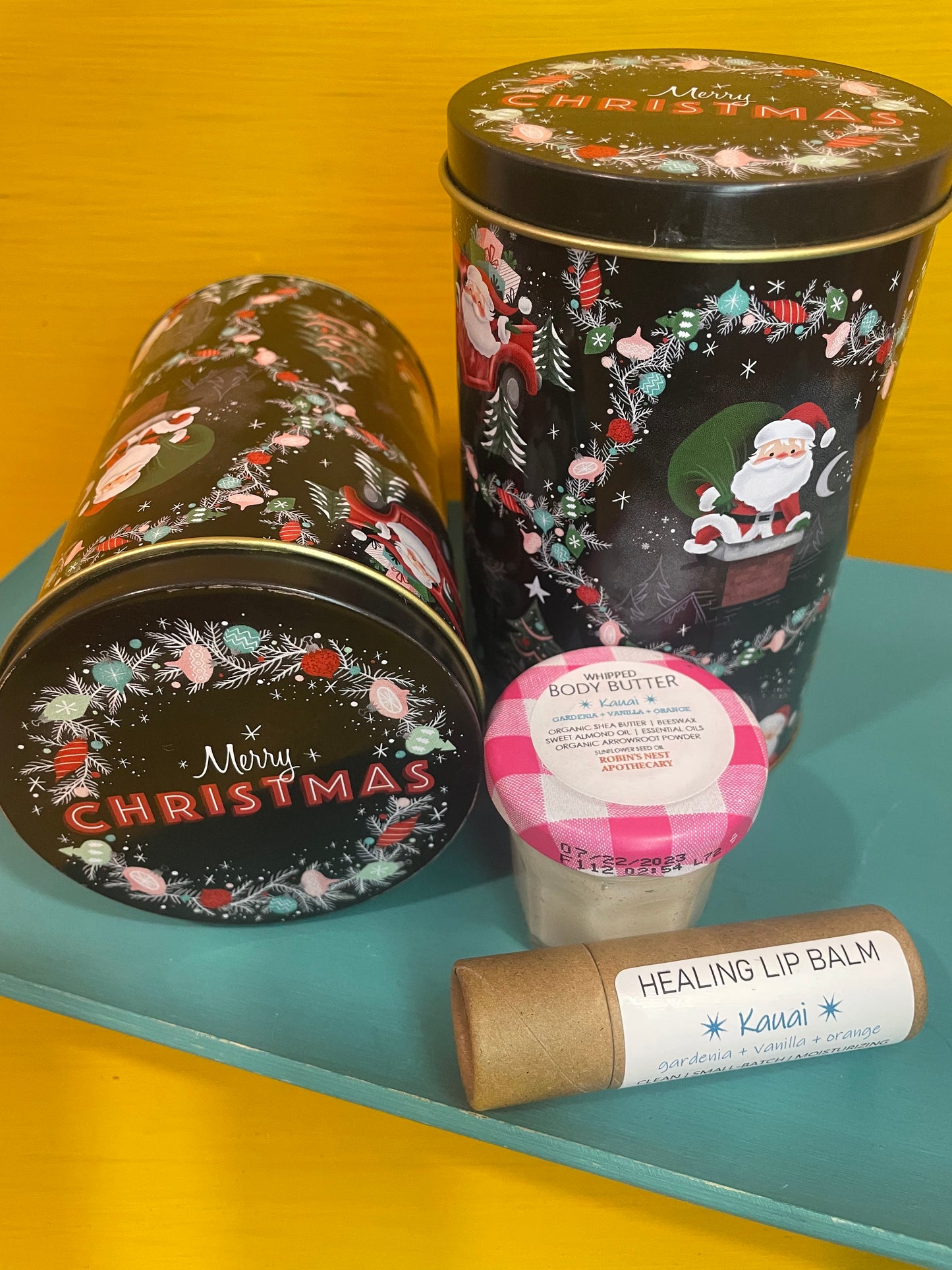 KAUAI 2-Pack Gift Set | KAUAI Whipped Body Butter (Upcycled Jam Jar) + Compostable Lip Balm | Festive Cylindrical Santa + Chimney TIN | Christmas Gift | Gift Sets