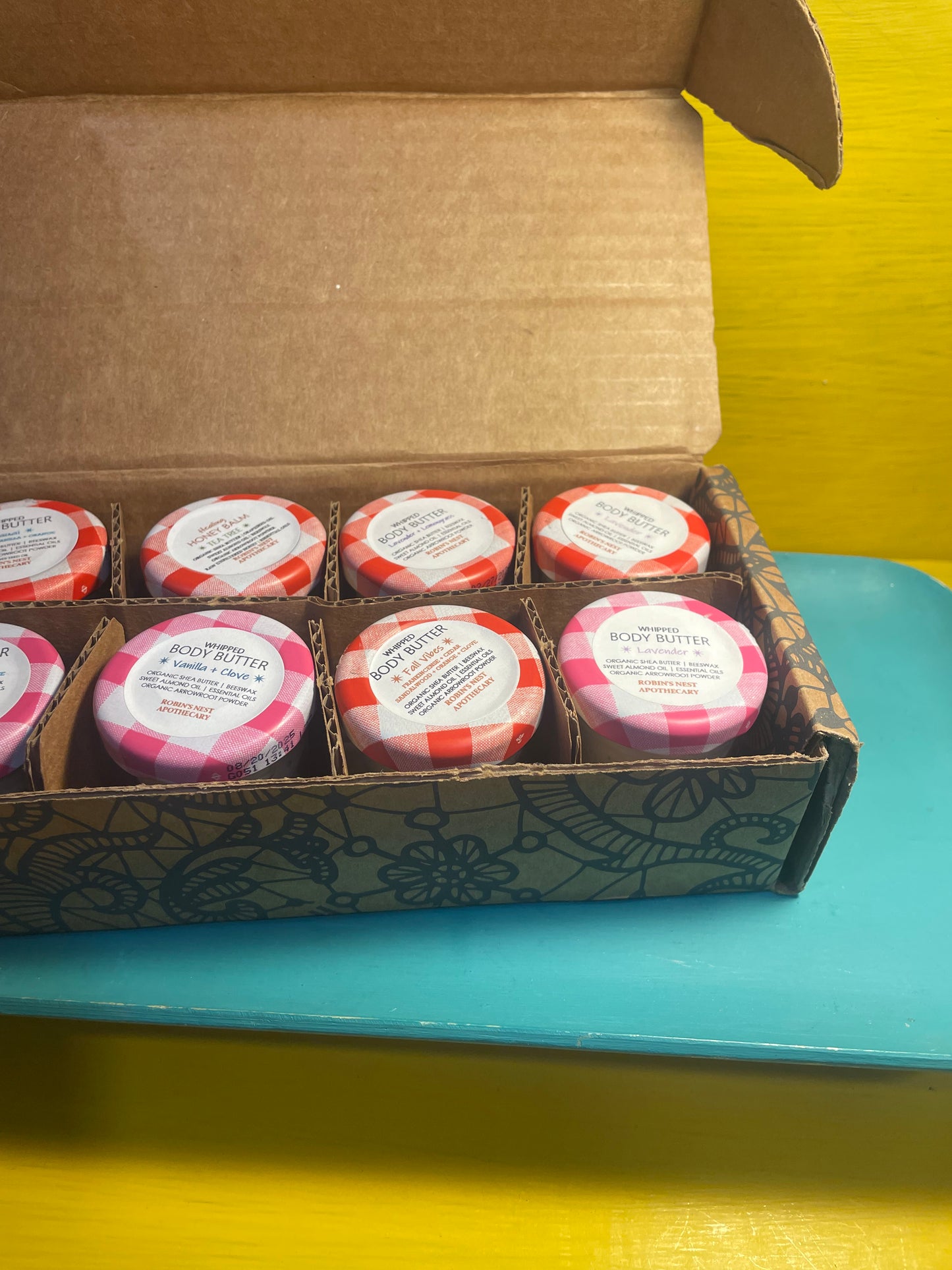 UPCYCLED JAM JAR 8-PACK Gift Set | 5 Different Whipped Body Butters + 1 Honey Body Balm | Upcycled Jam Jar Box | Christmas Gift | Gift Sets